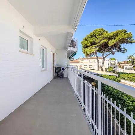 With Sea View Apartment