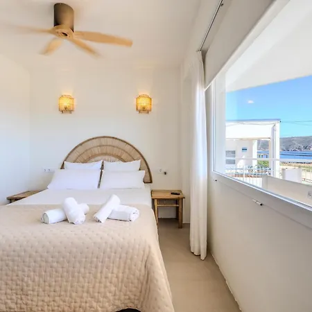 With Sea View Apartment